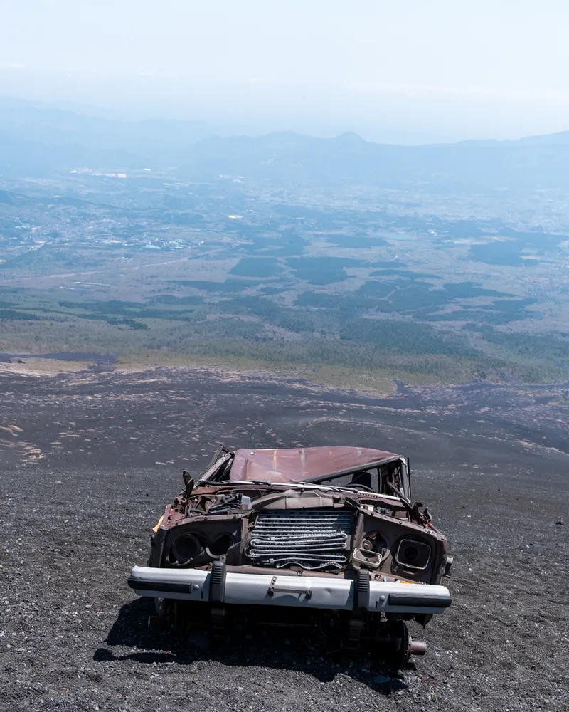 Mt Fuji's abandoned Jeep