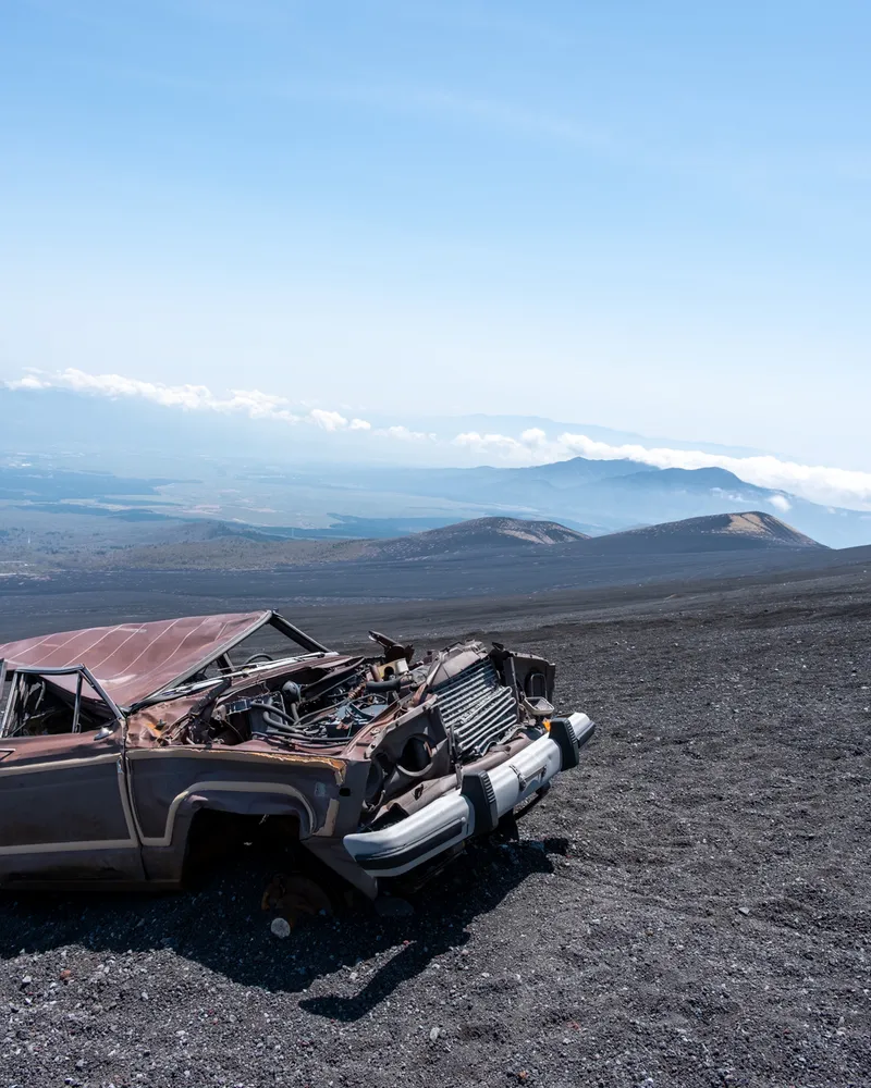 Mt Fuji's abandoned Jeep