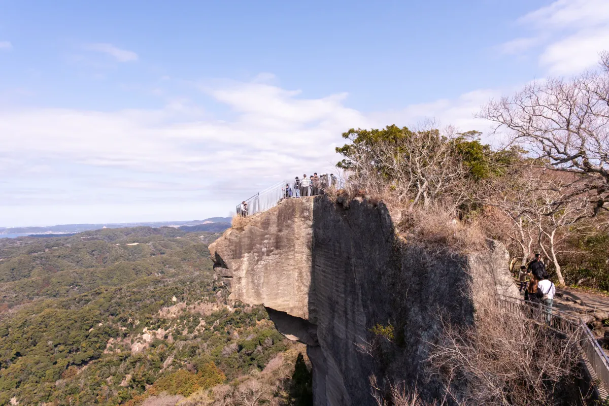 Mt Nokogiri: a hike to Chiba's stone quarry