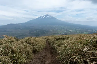 Mt Ryugatake: A beginner-friendly Lake Motosuko hike