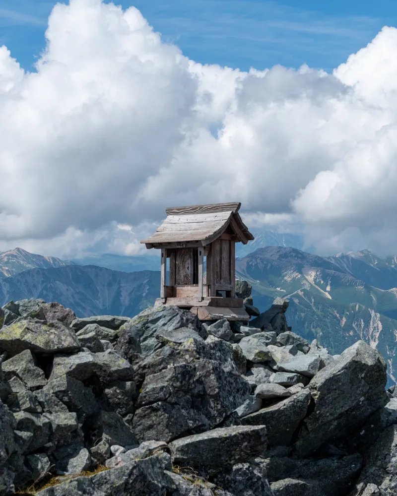 Mt Kurobegoro and Mt Yari - Day 2