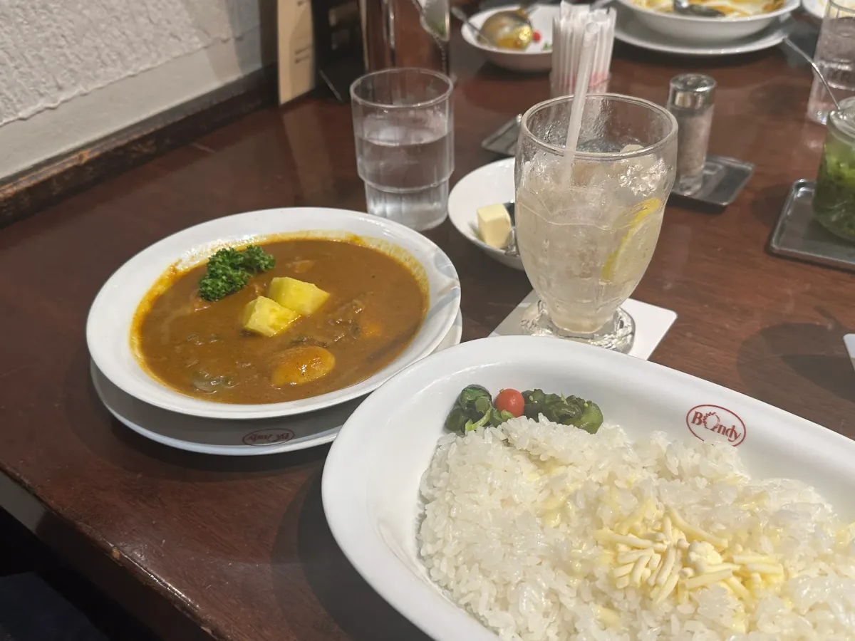 Curry Bondy, Jinbocho