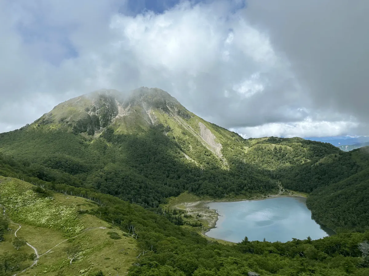 Mt Nikko-Shirane (日光白根山)