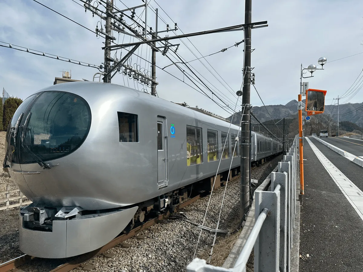 How to ride the Laview express train